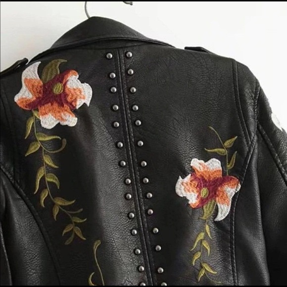 Frank Lyman Design NWT Embroidered Moto Jacket size L - Picture 12 of 16